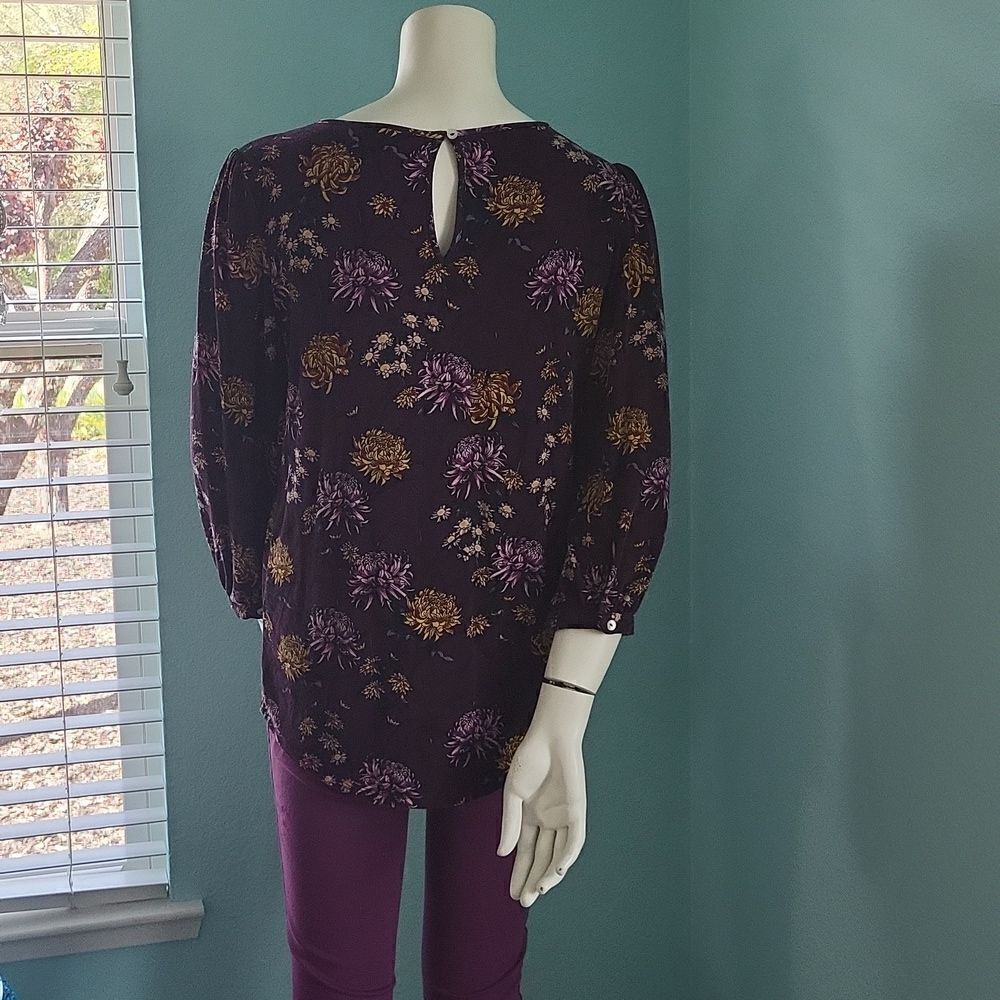 Daniel Rainn Branwen Pleated Knit Top - Picture 5 of 10